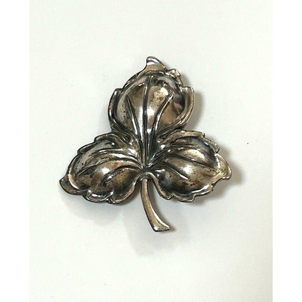 Jewelart Leaf / Clover Brooch - Vintage Sterling Silver